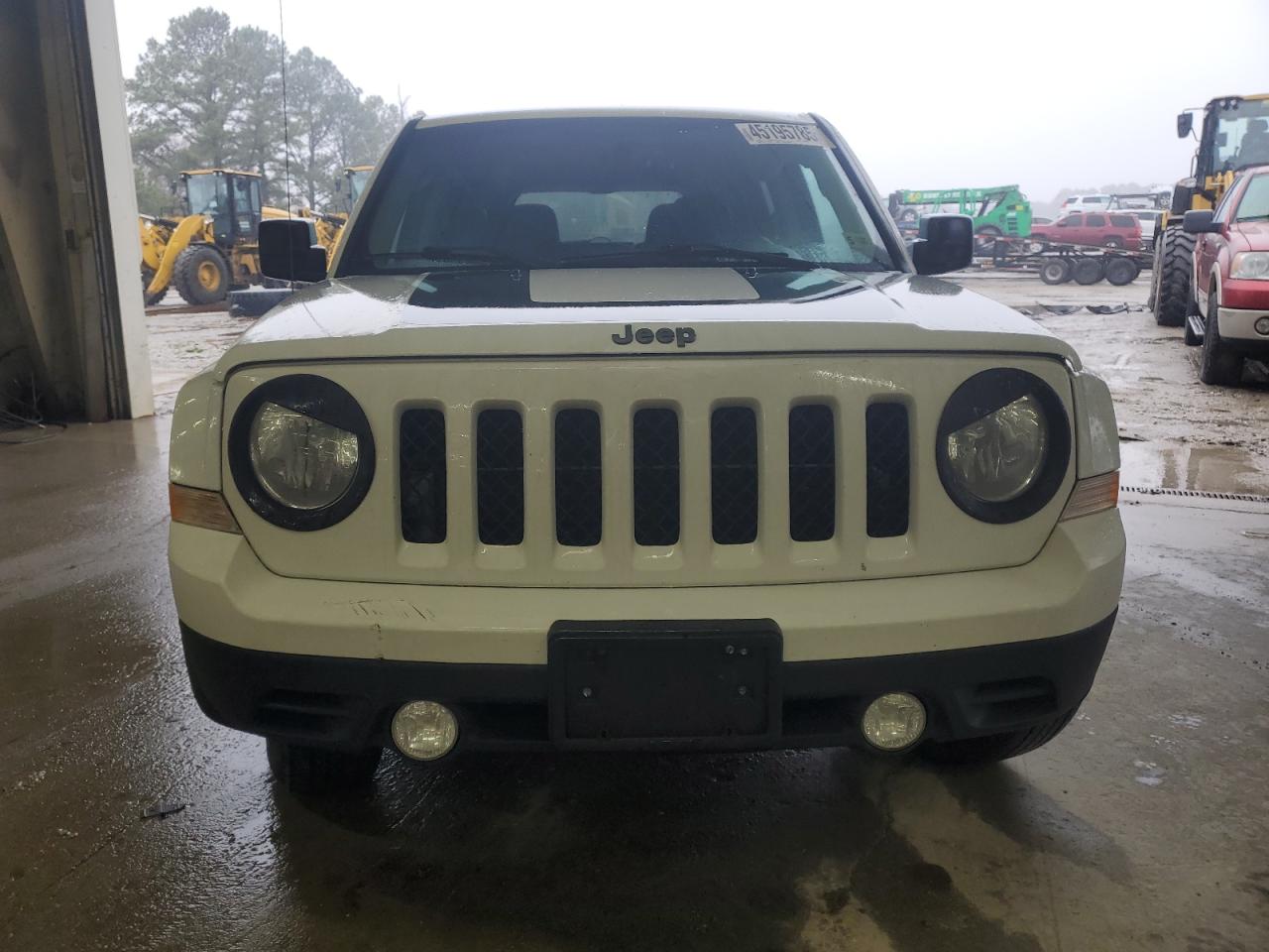 2017 Jeep Liberty (Patriot) - Image 5