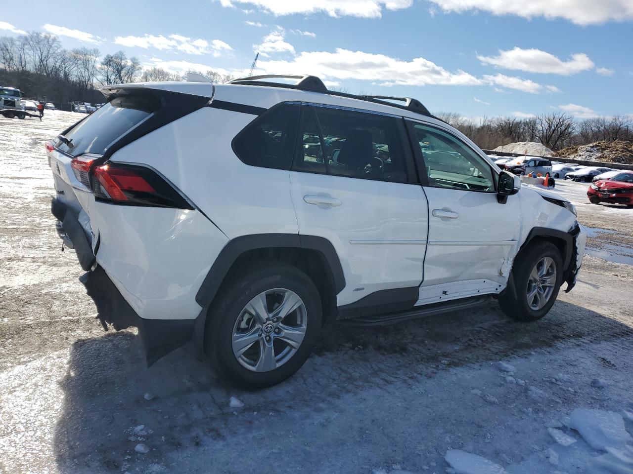 2024 Toyota RAV 4 - Image 3