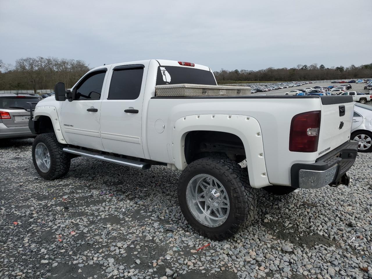 2012 Chevrolet Silverado - Image 2