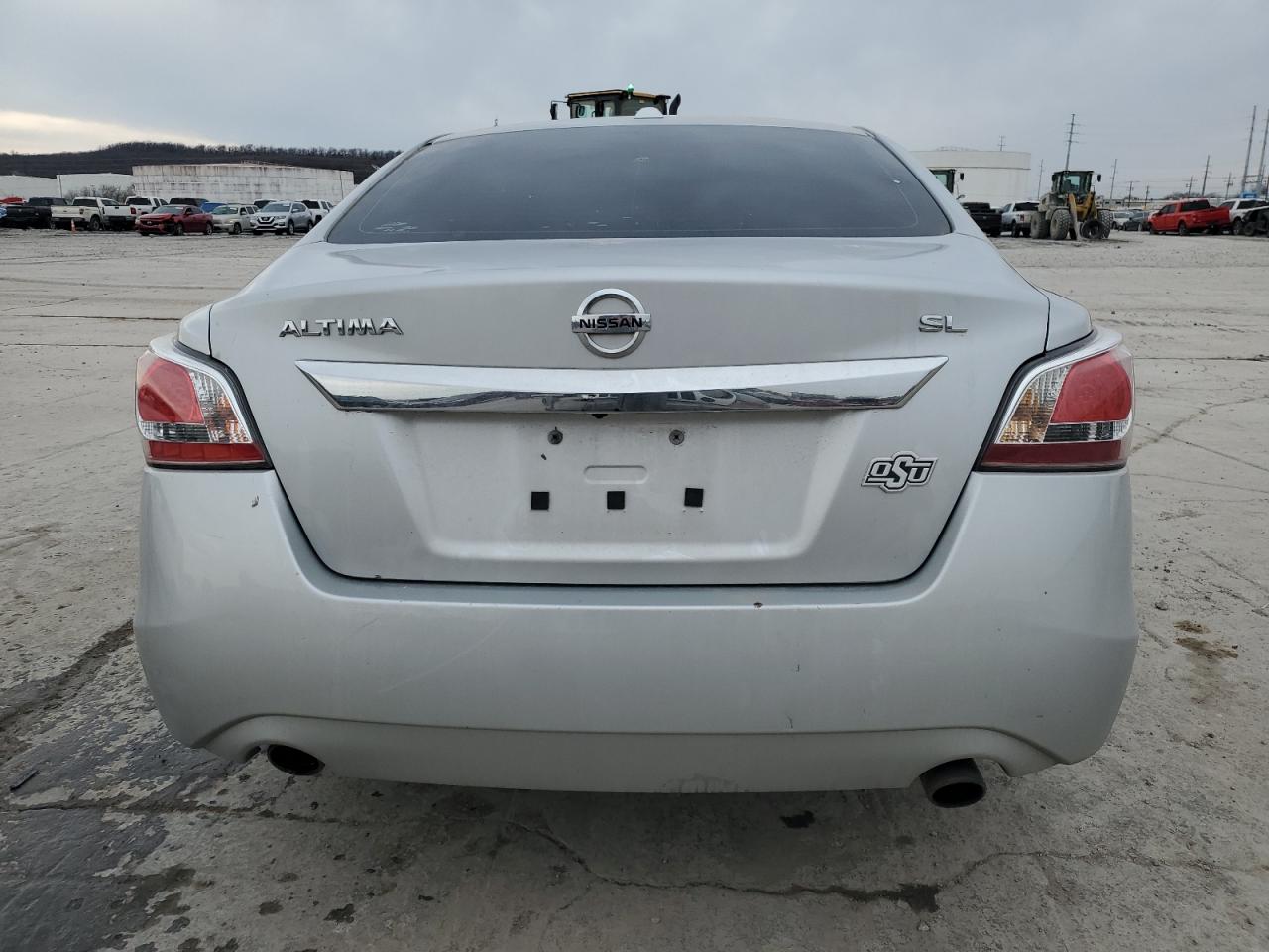 2015 Nissan Altima - Image 6