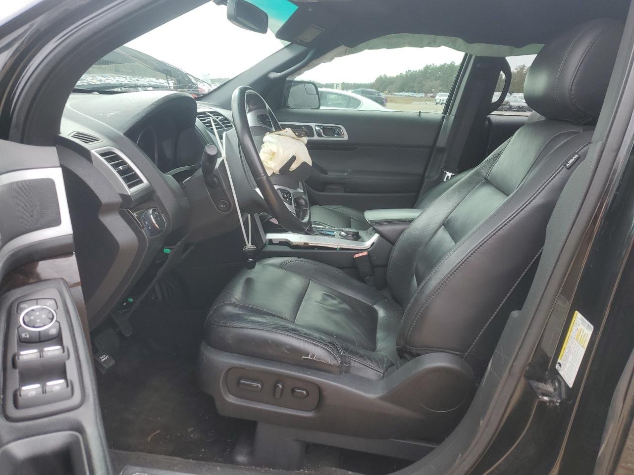 2015 Ford Explorer - Image 7