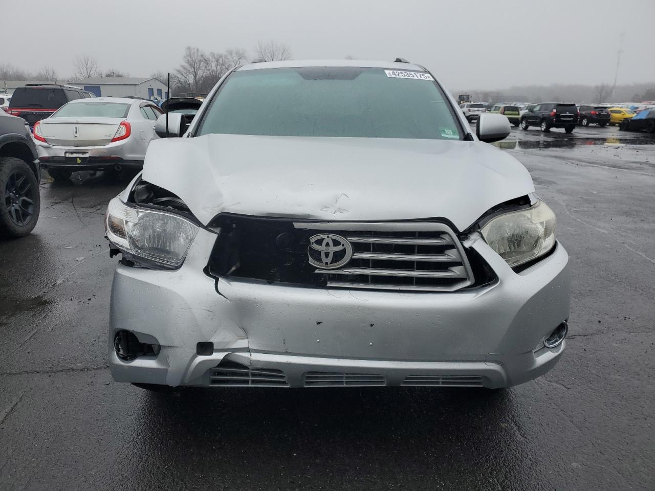 2010 Toyota Highlander - Image 5
