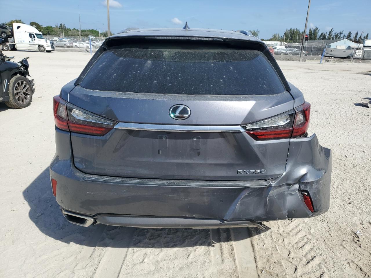 2019 Lexus RX - Image 6