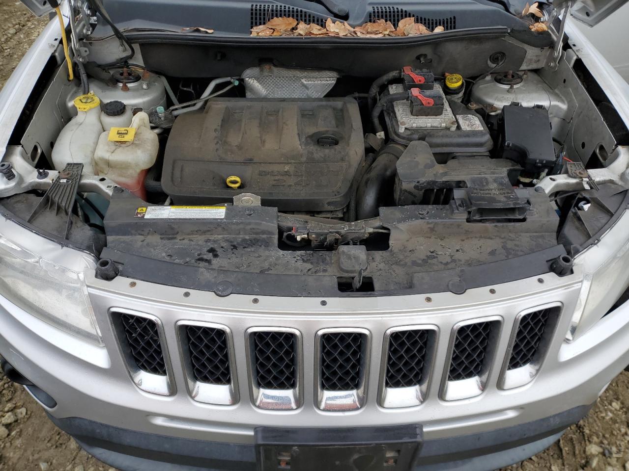 2011 Jeep Compass - Image 14