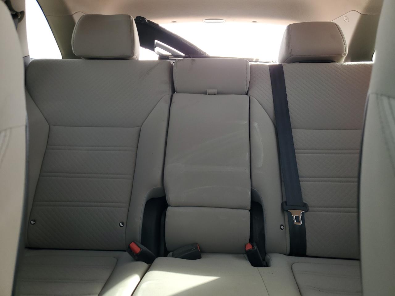 2018 Kia Sorento - Image 10