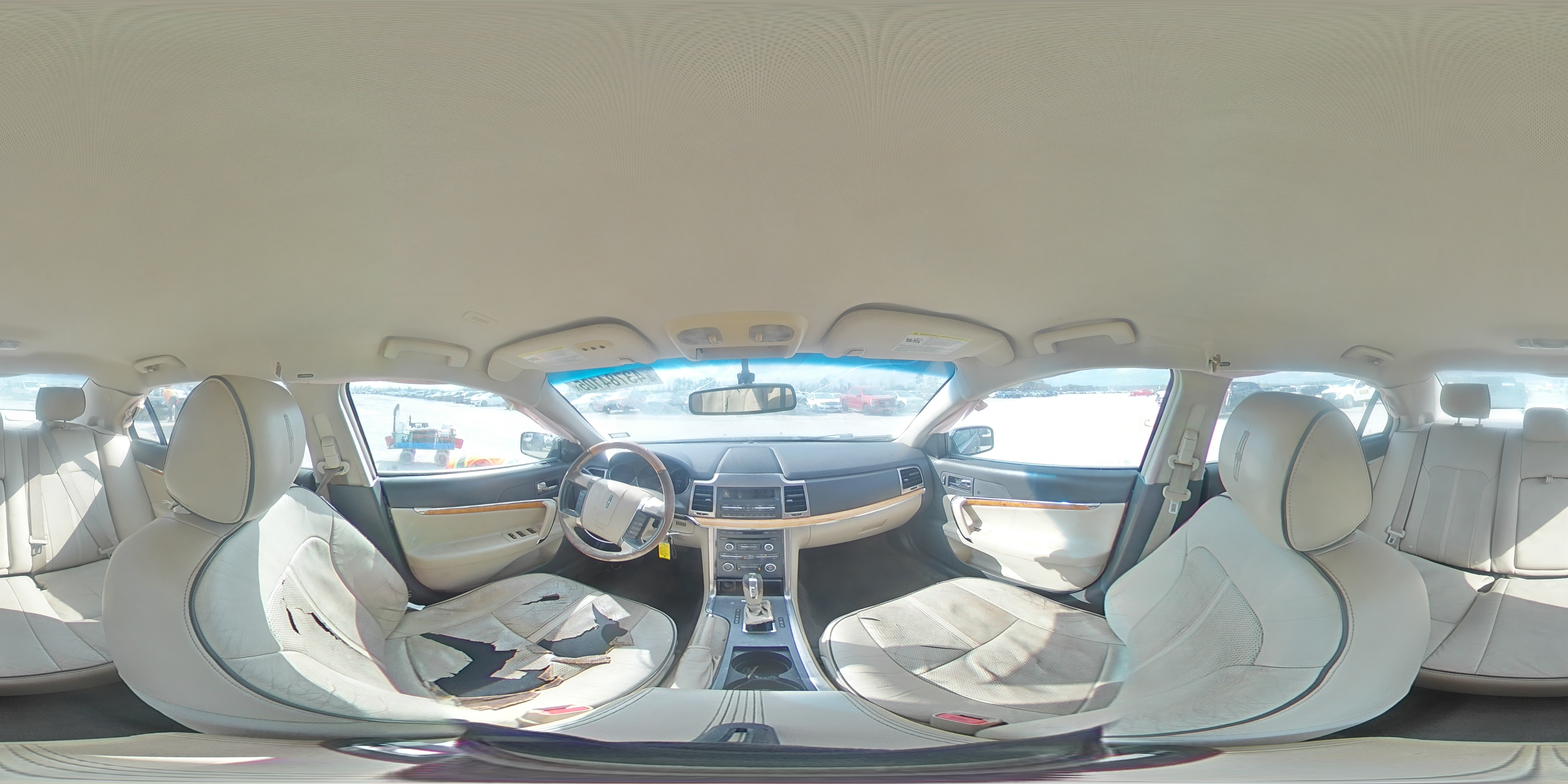 2012 Lincoln MKZ - Image 13