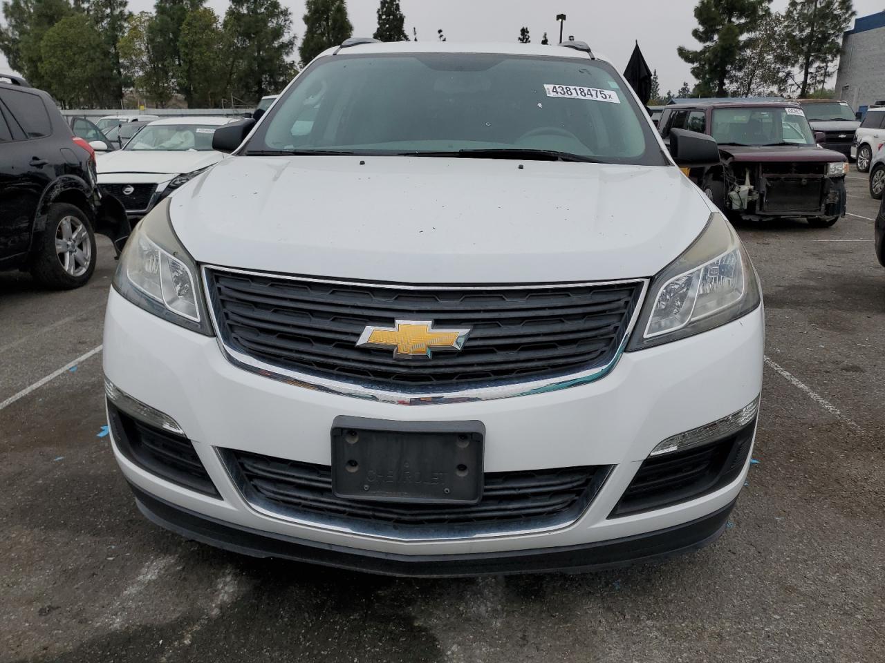 2017 Chevrolet Traverse - Image 5