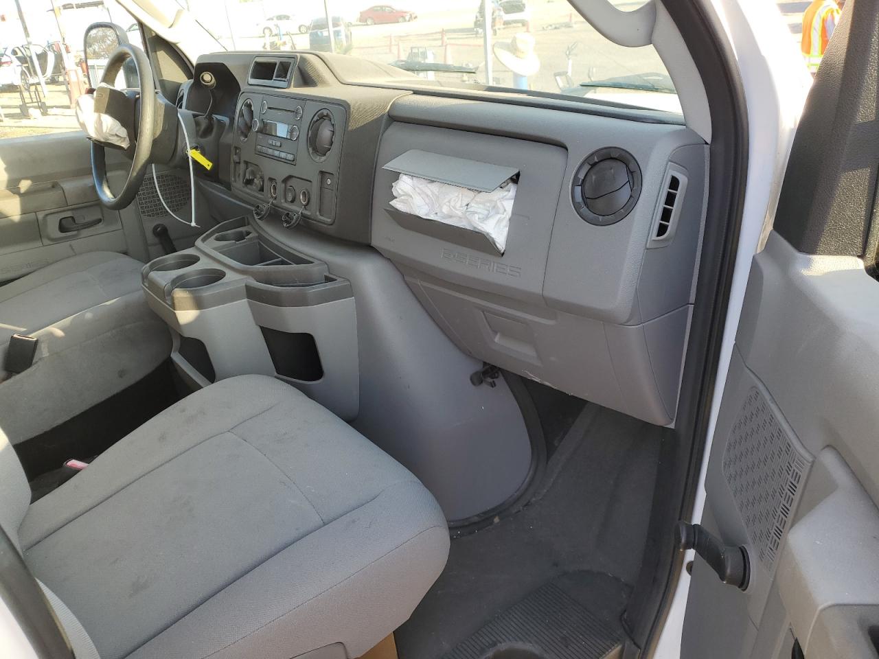 2013 Ford Econoline - Image 8