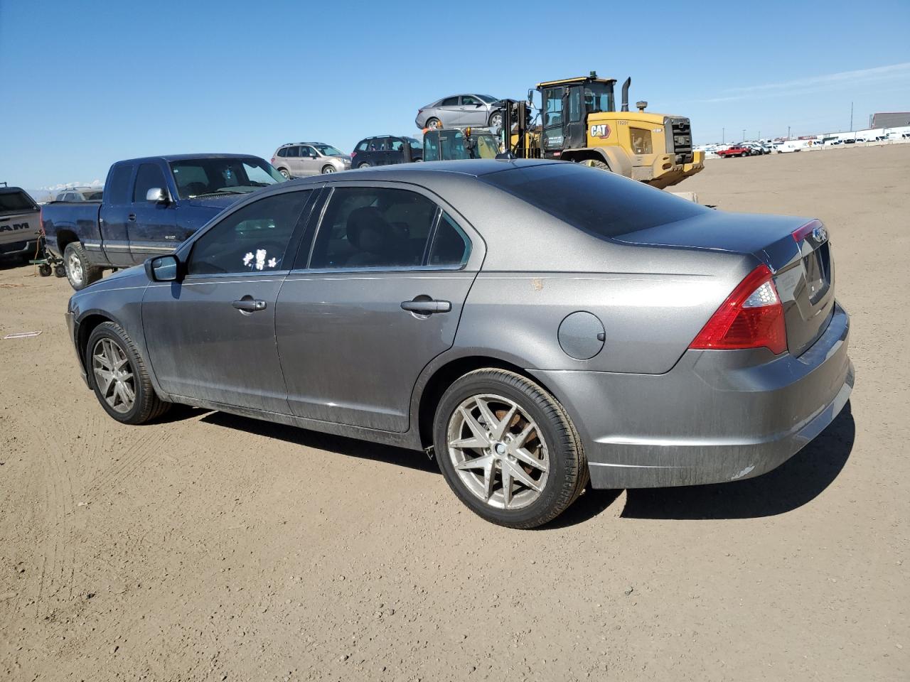 2011 Ford Fusion - Image 2