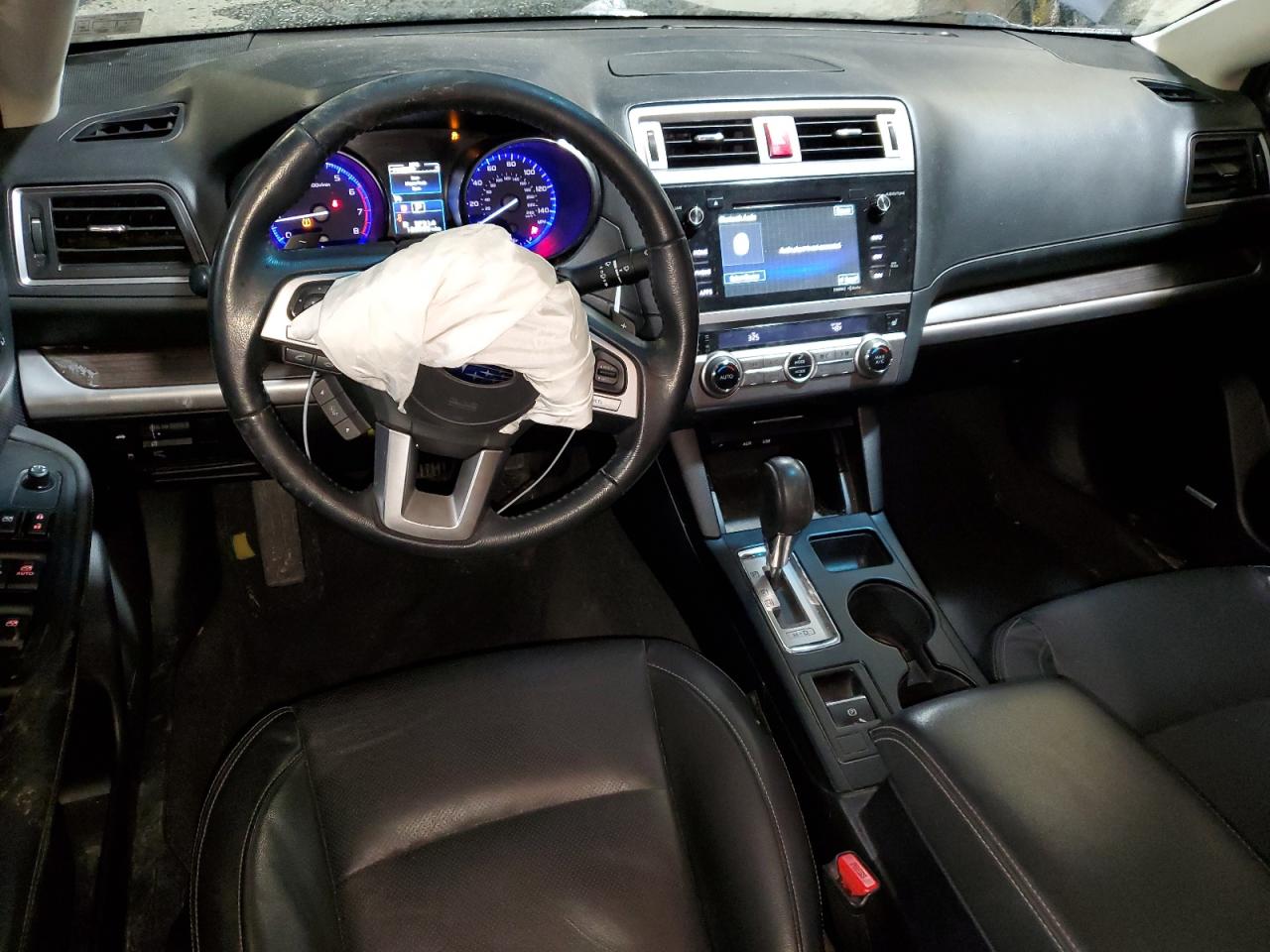 2015 Subaru Legacy - Image 8