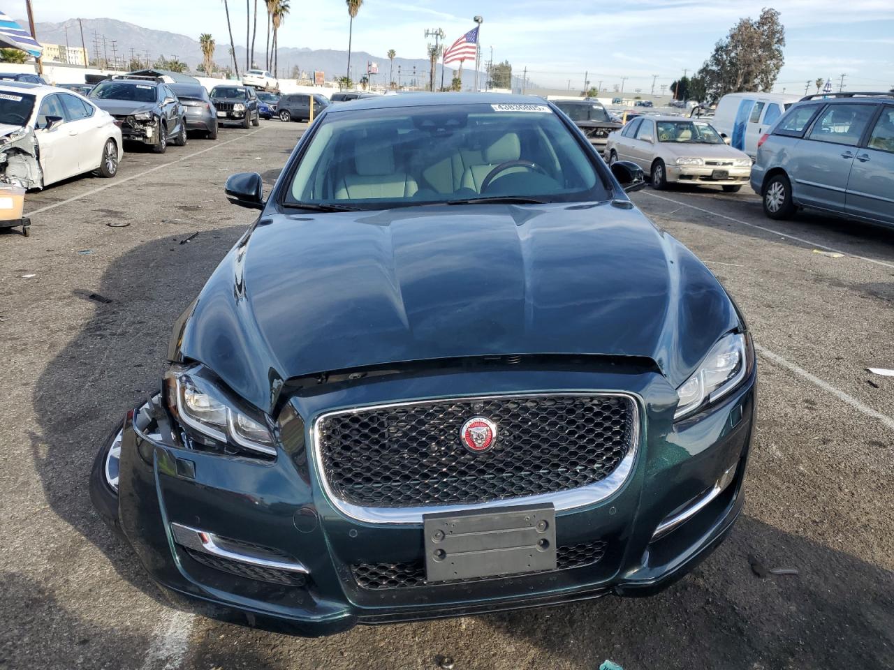 2019 Jaguar XJ - Image 5