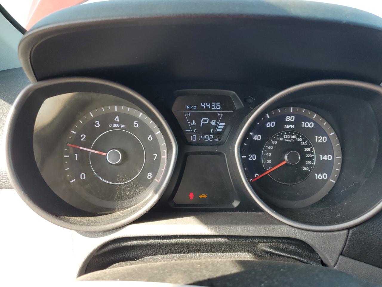 2014 Hyundai Elantra - Image 9