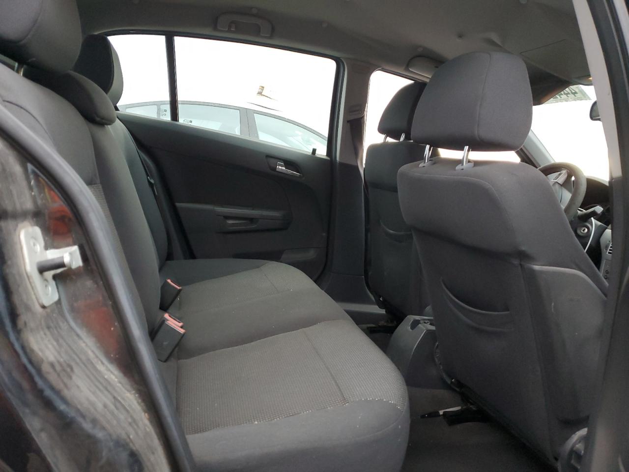 2008 Saturn Astra - Image 10