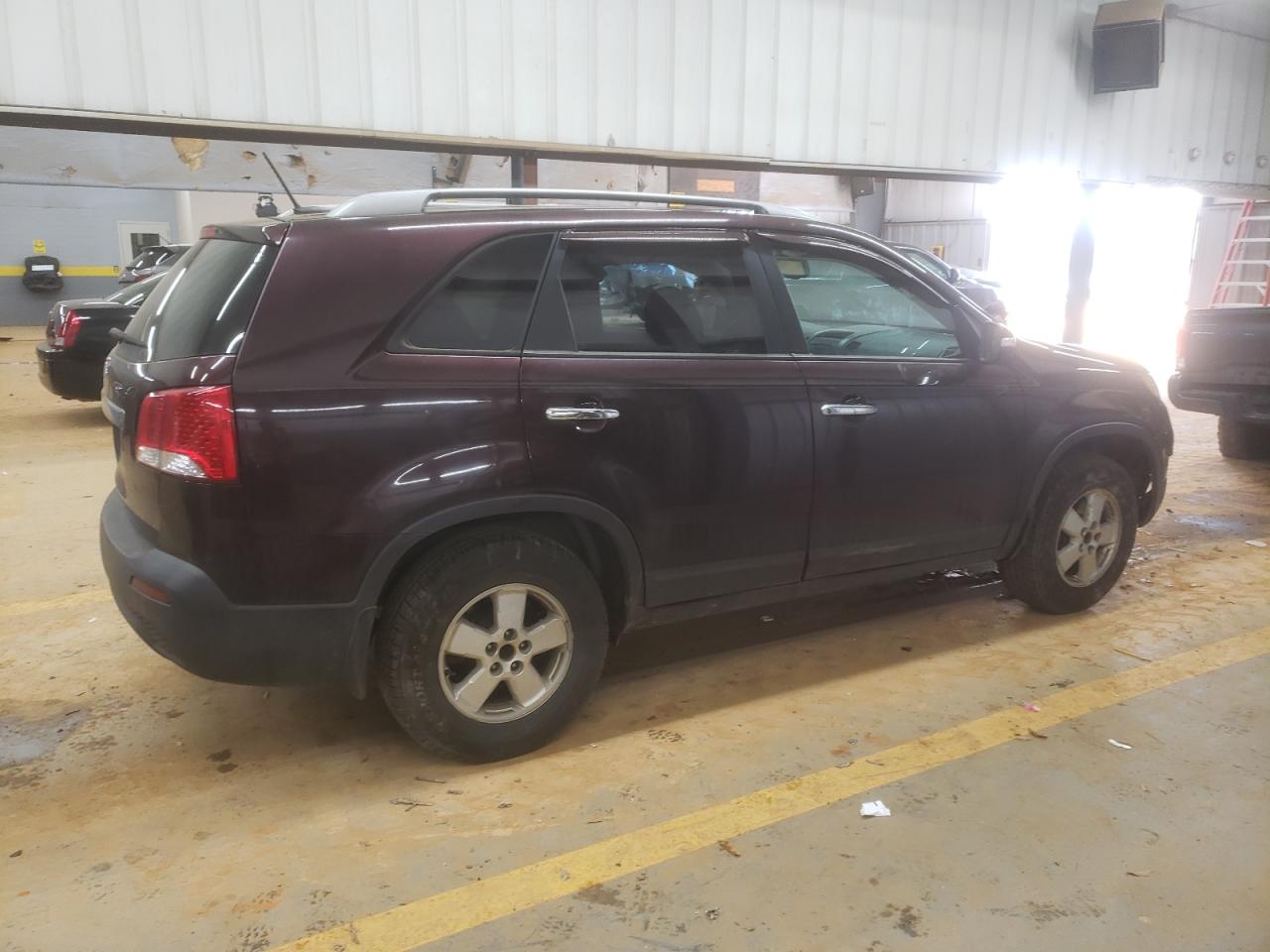 2011 Kia Sorento - Image 3