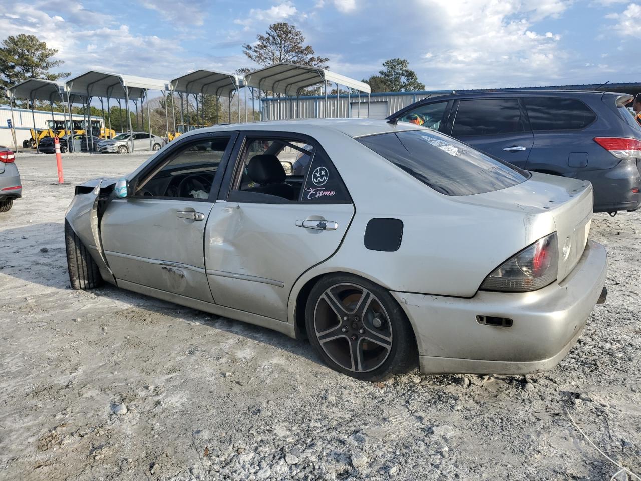 2002 Lexus IS - Image 2