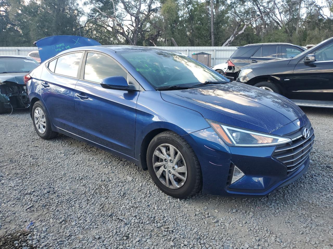 2020 Hyundai Elantra - Image 4