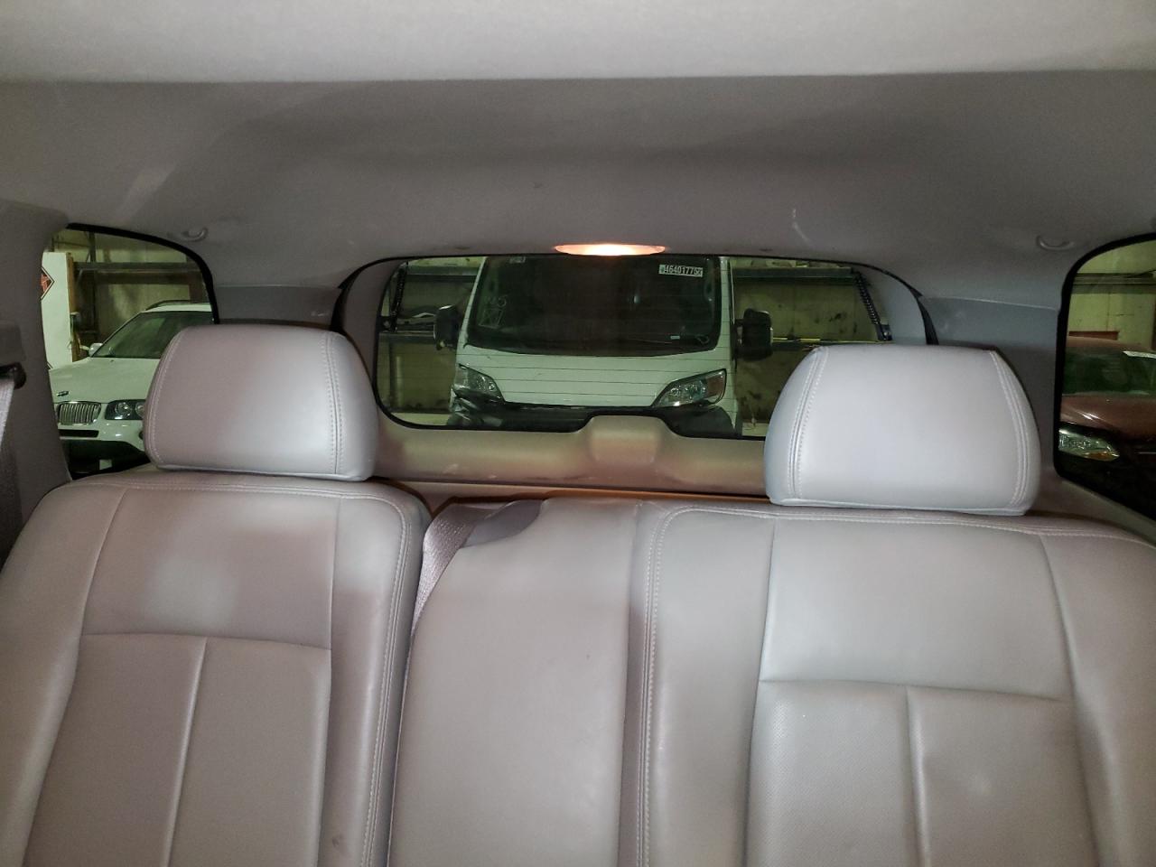 2004 Buick Rainer - Image 10