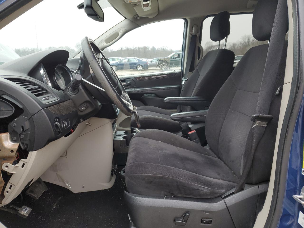 2011 Dodge Caravan - Image 7