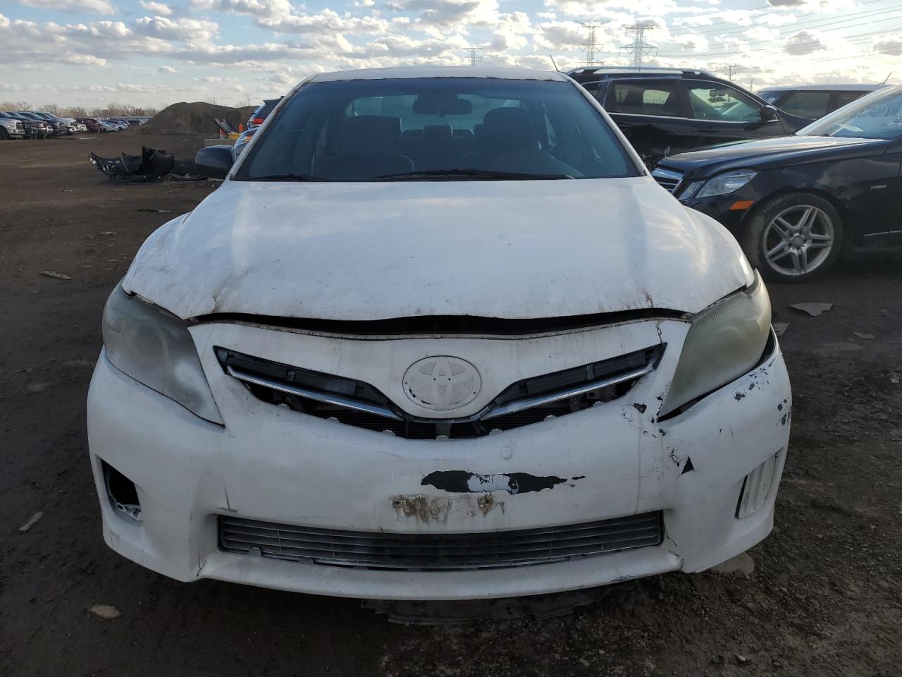 2011 Toyota Camry - Image 5