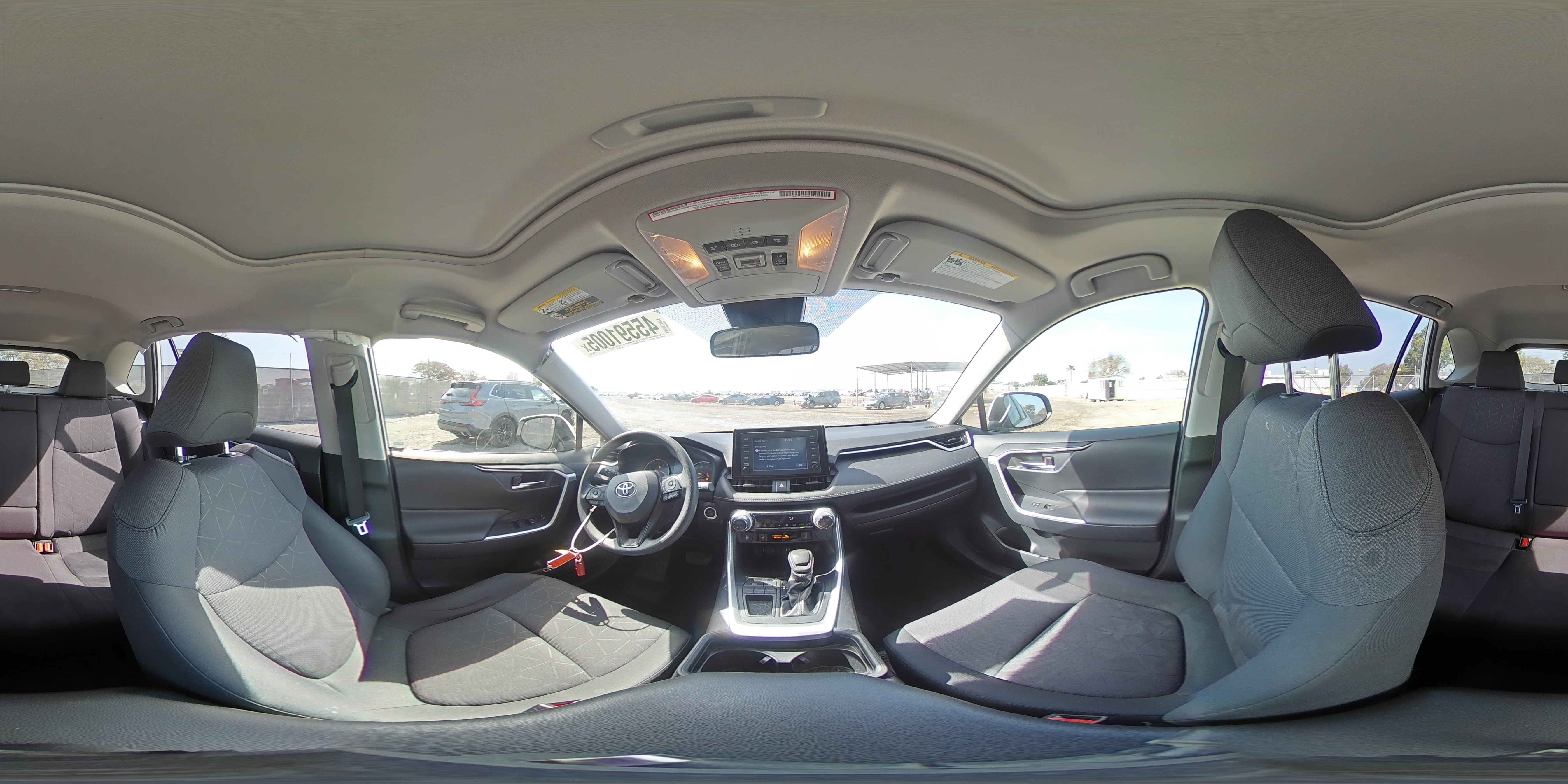 2019 Toyota RAV 4 - Image 13