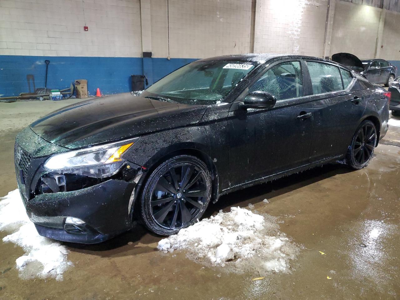 2022 Nissan Altima - Image 1
