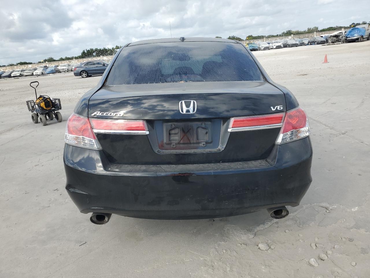 2012 Honda Accord - Image 6