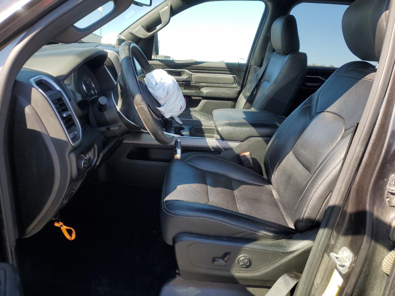 2019 RAM 1500 - Image 7