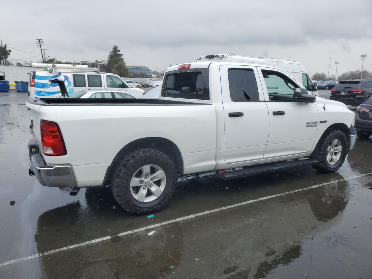 2017 RAM 1500 - Image 3