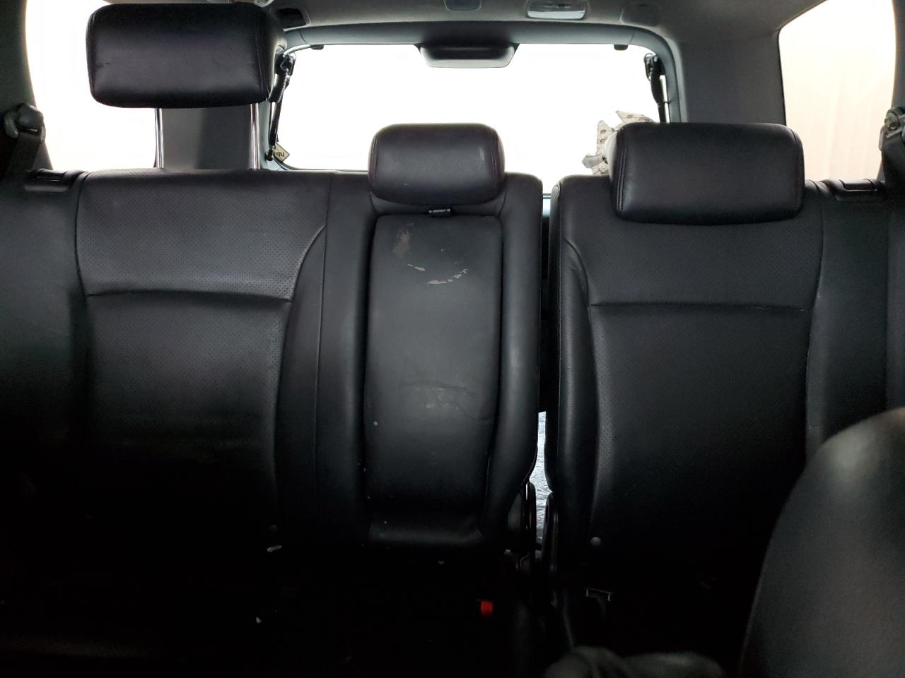 2005 Honda CR-V - Image 10
