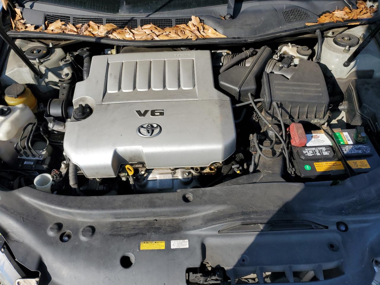 2005 Toyota Avalon - Image 11