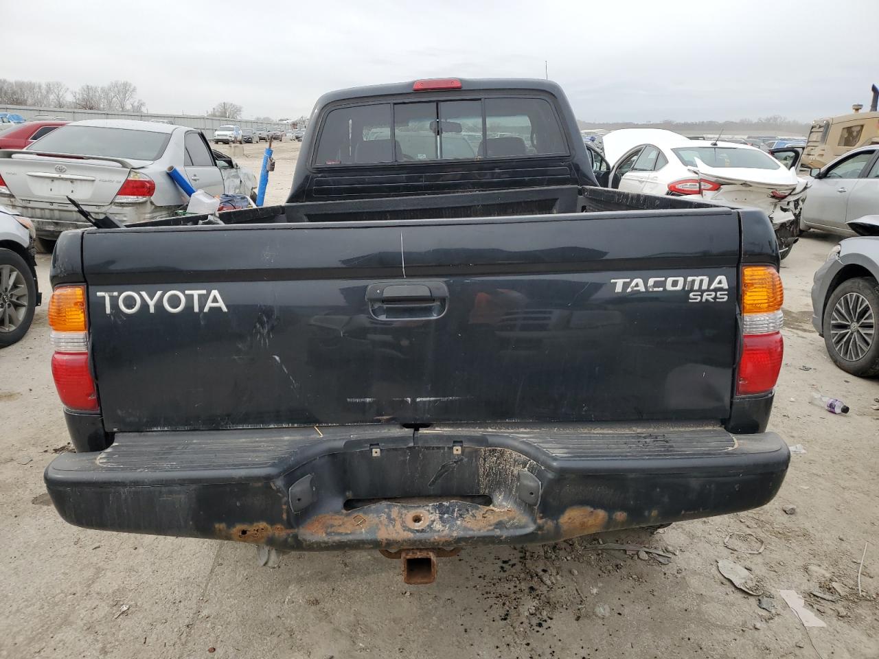 2002 Toyota Tacoma - Image 6