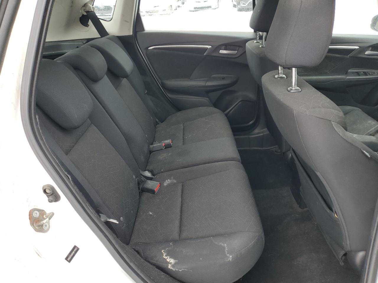 2015 Honda Fit - Image 10