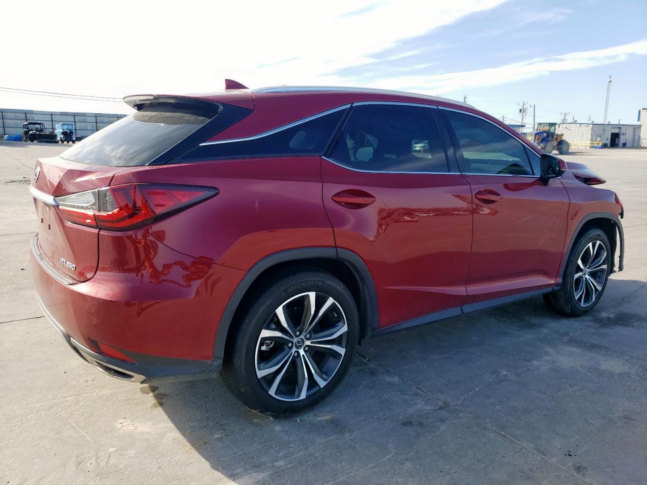 2020 Lexus RX - Image 3