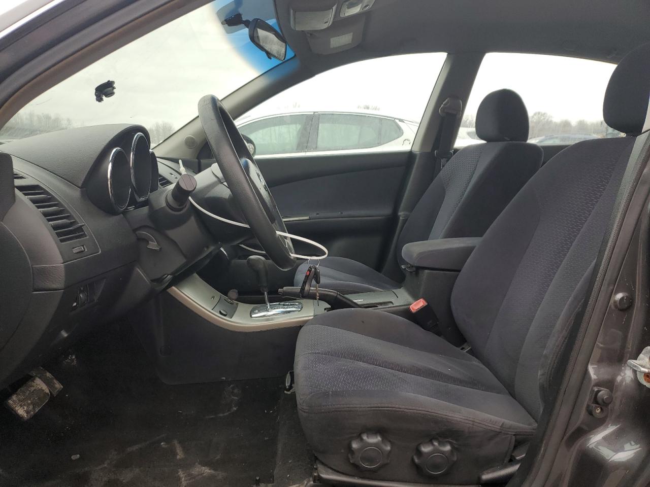 2005 Nissan Altima - Image 7