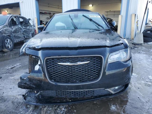  CHRYSLER 300 2016 Черный