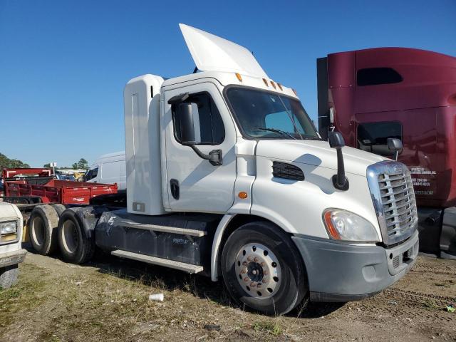 2015 Freightliner Cascadia 113 