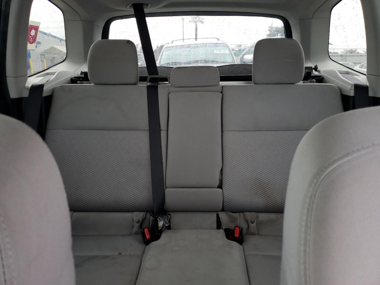 2015 Subaru Forester - Image 10