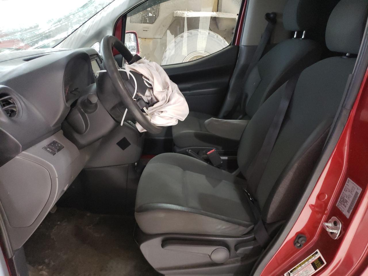 2015 Nissan NV - Image 7