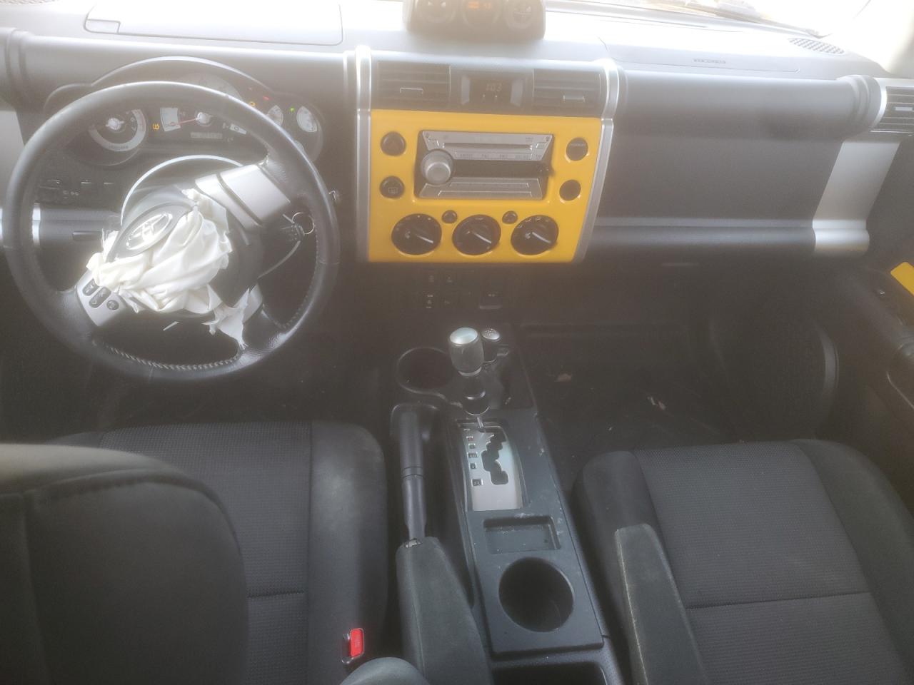 2008 Toyota FJ Cruiser - Image 8