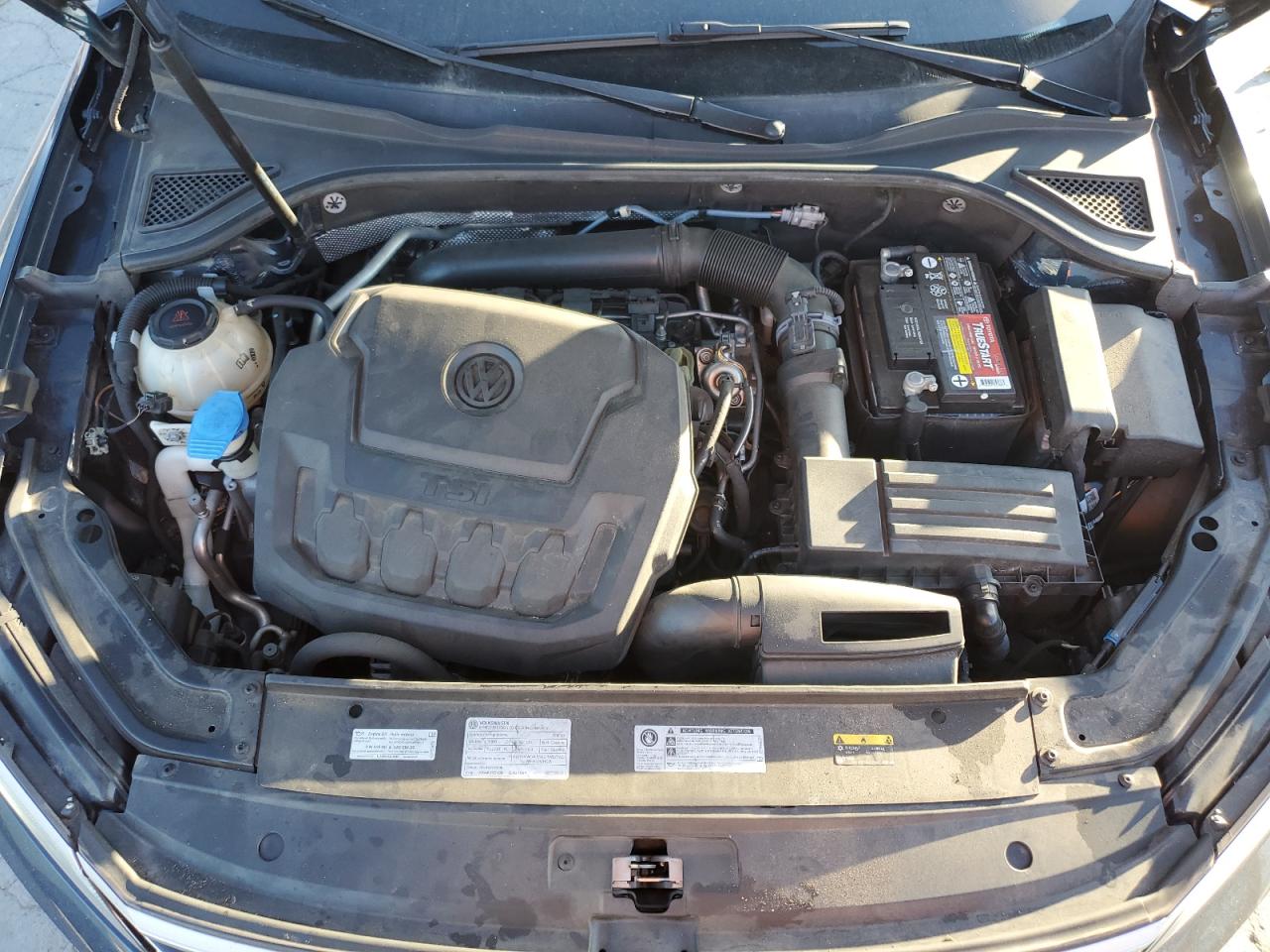 2018 Volkswagen Passat - Image 11