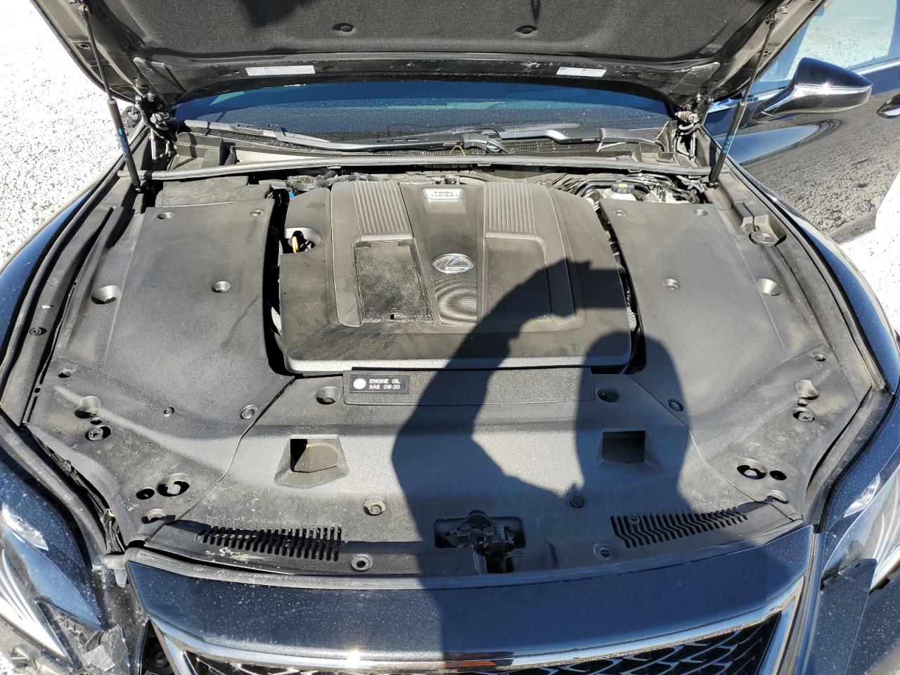 2019 Lexus LS - Image 14