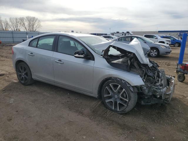  VOLVO S60 2017 Серебристый