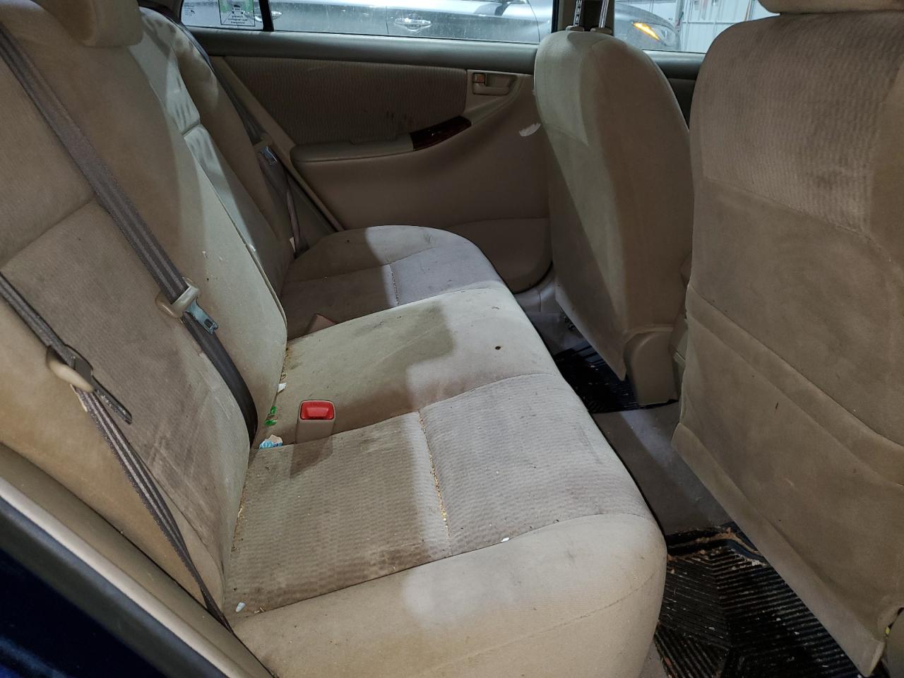2005 Toyota Corolla - Image 10