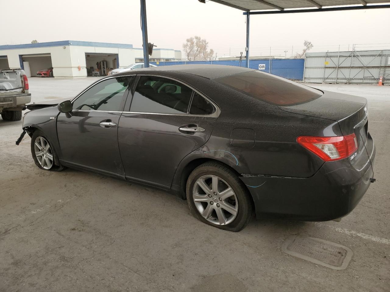 2008 Lexus ES - Image 2