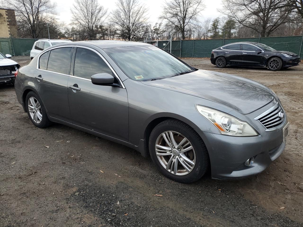 2012 Infiniti G - Image 4