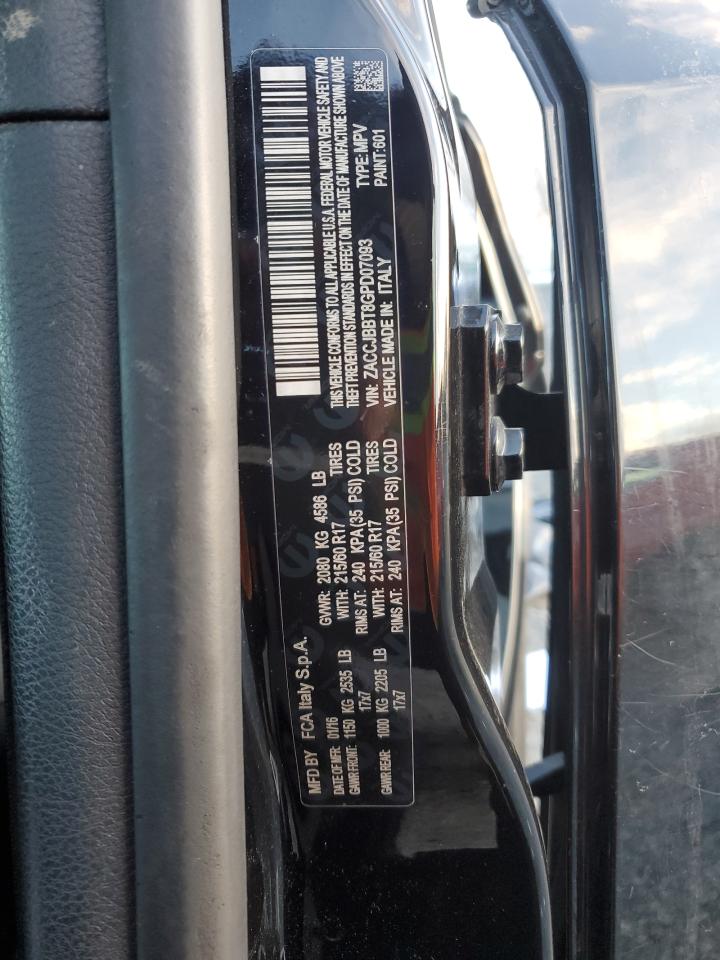 2016 Jeep Renegade - Image 16