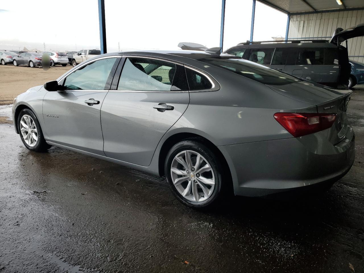 2023 Chevrolet Malibu - Image 2