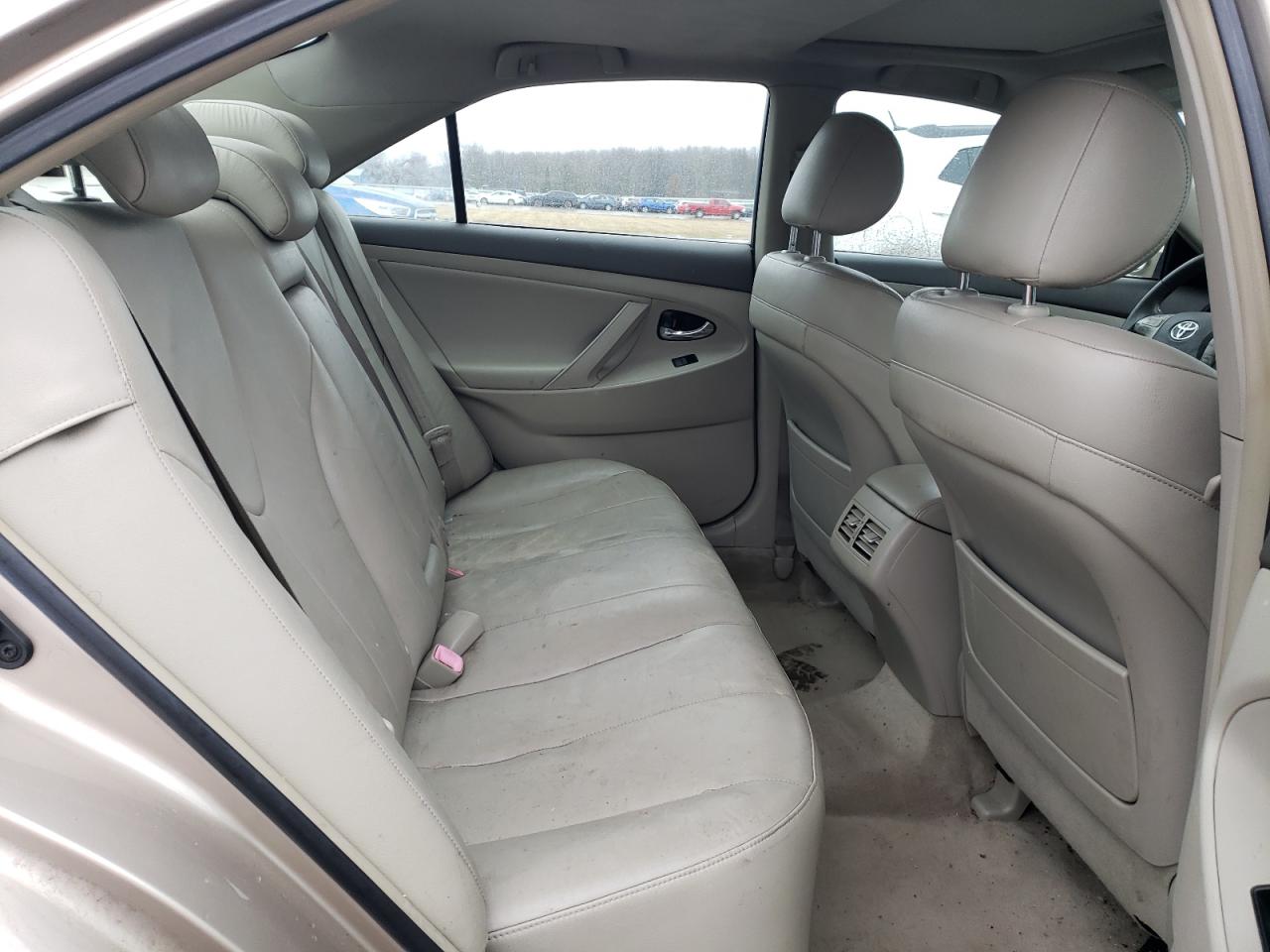 2007 Toyota Camry - Image 10