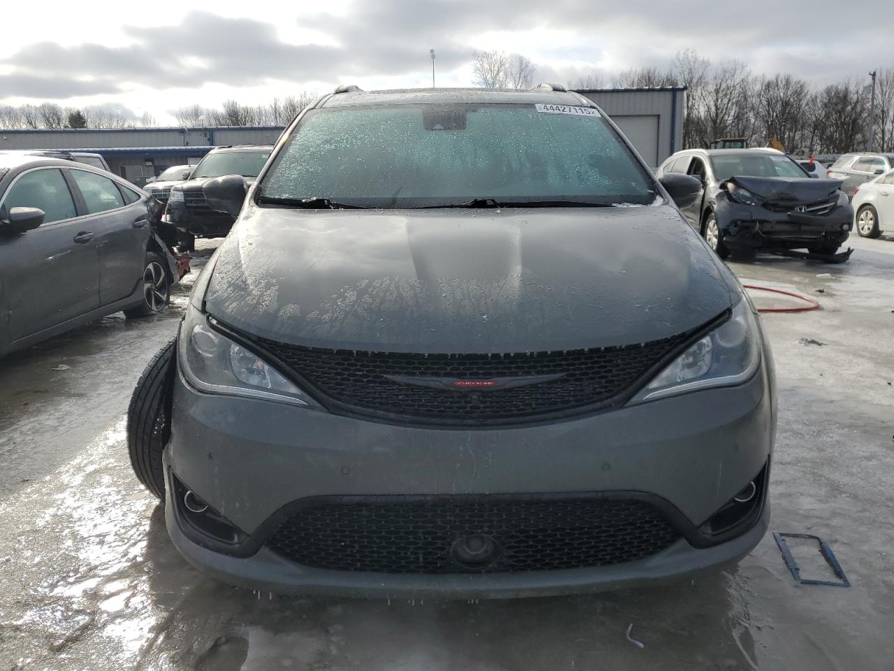 2020 Chrysler Pacifica - Image 5