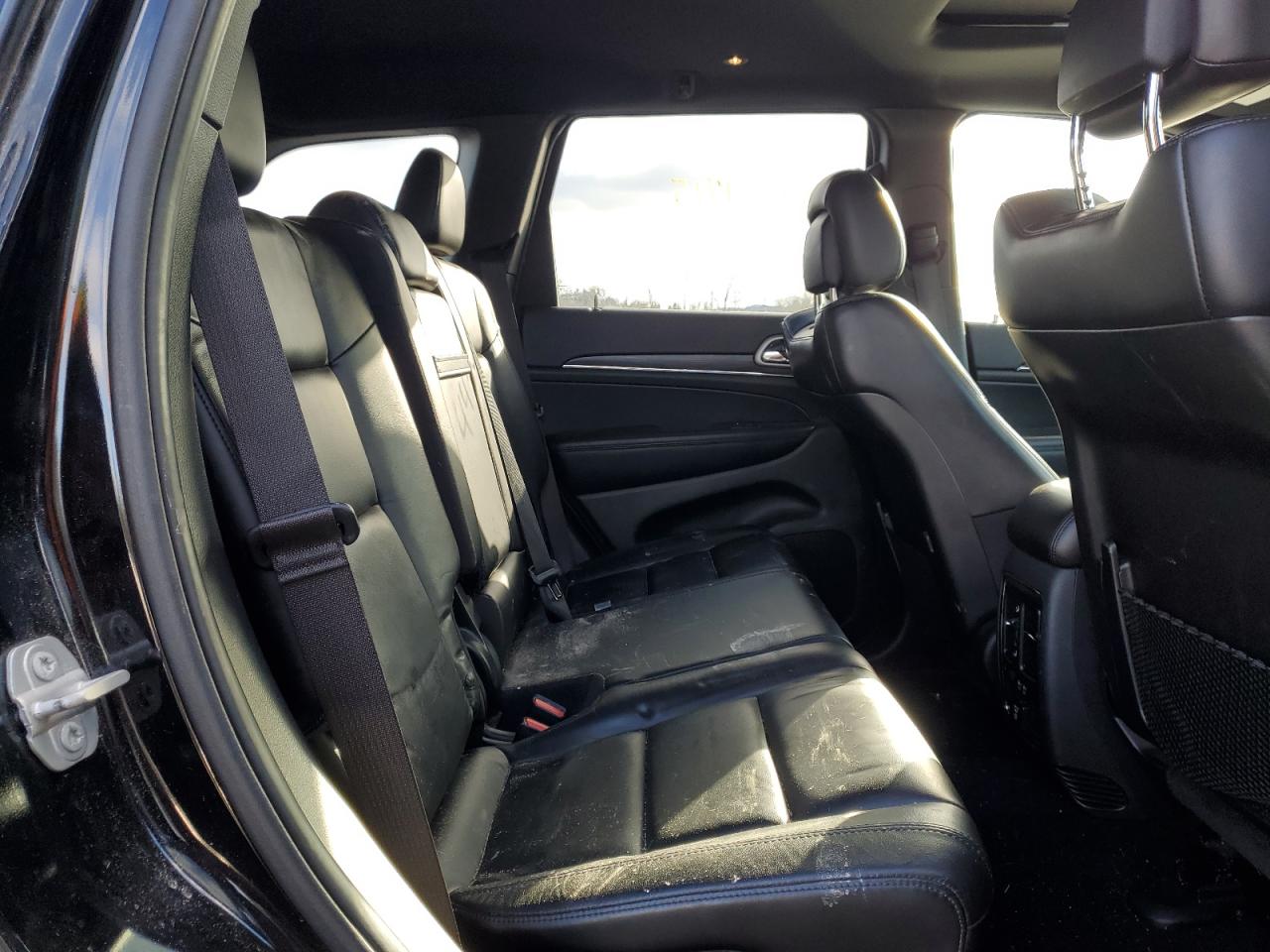 2020 Jeep Grand Cherokee - Image 11